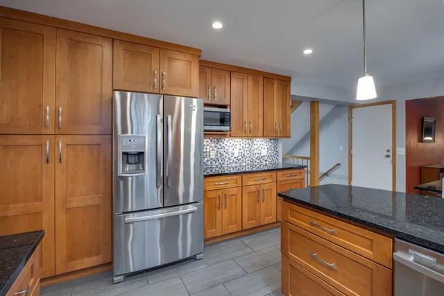 $419,000 | 1506 Winchester Place, Janesville, WI 53548