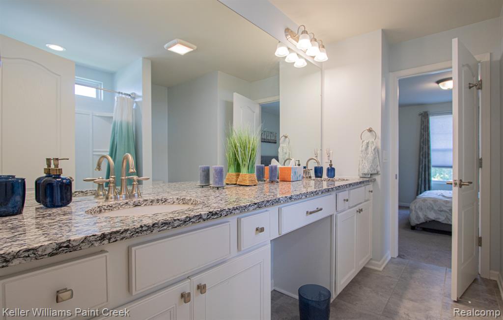2009 Logan Drive Rochester Hills, MI 48309 - Photo 35 of 53