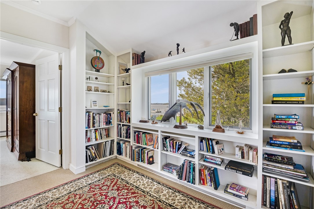 9 Shore Drive Warren, RI 02885 - Photo 16 of 26