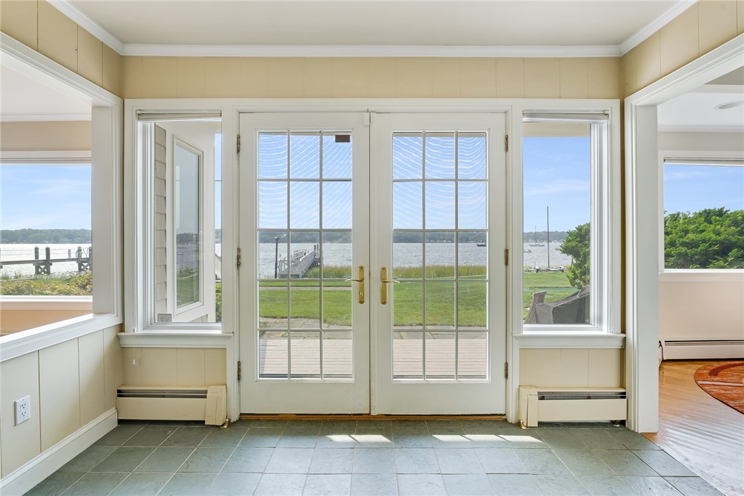 9 Shore Drive Warren, RI 02885 - Photo 8 of 26