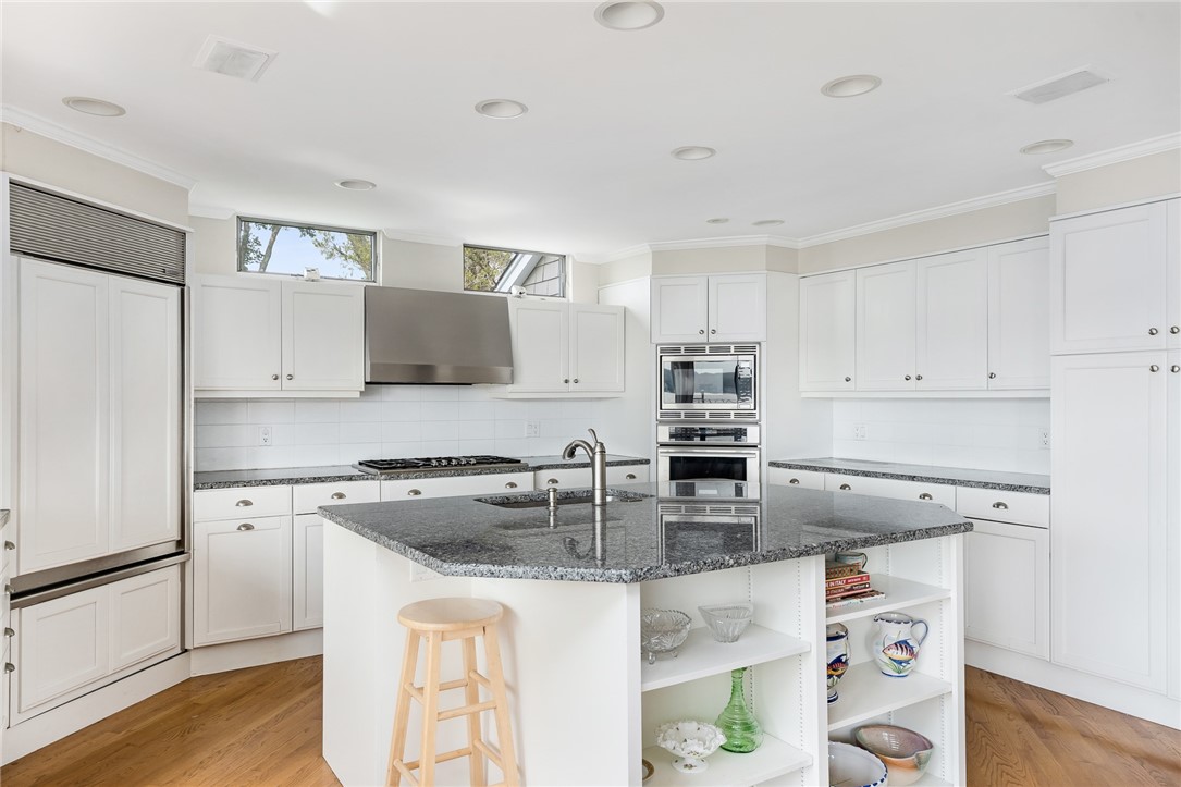 9 Shore Drive Warren, RI 02885 - Photo 9 of 26