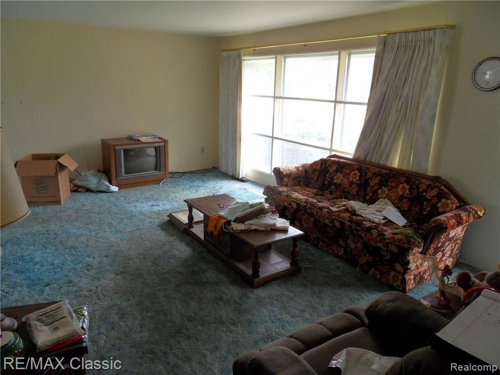 40930 West 10 Mile Road Novi, MI 48375 - Photo 10 of 14 SDC18548.JPG