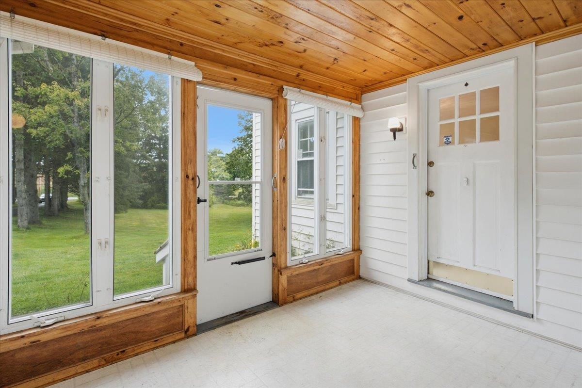 57 Paran Road Shaftsbury, VT 05262 - Photo 8 of 35 Gallery Image 8
