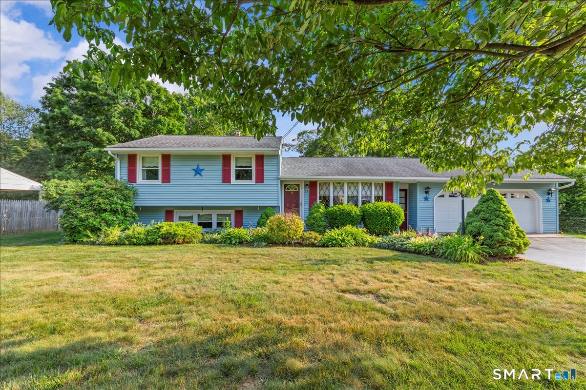 53 Blakeslee Road Wallingford, CT 06492 - Photo 1 of 37