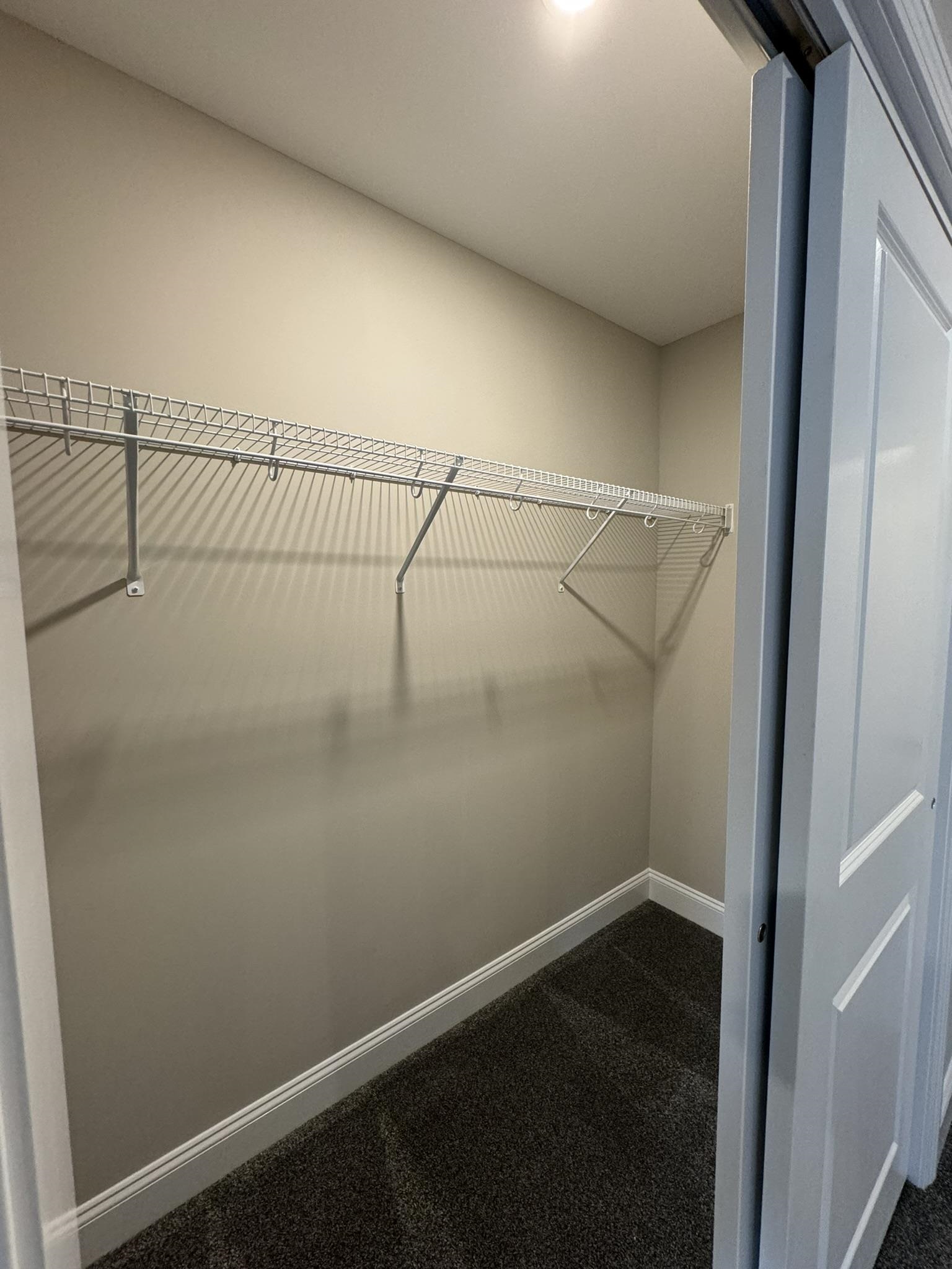 108 Mammoth Road, Unit B Hooksett, NH 03106 - Photo 14 of 25