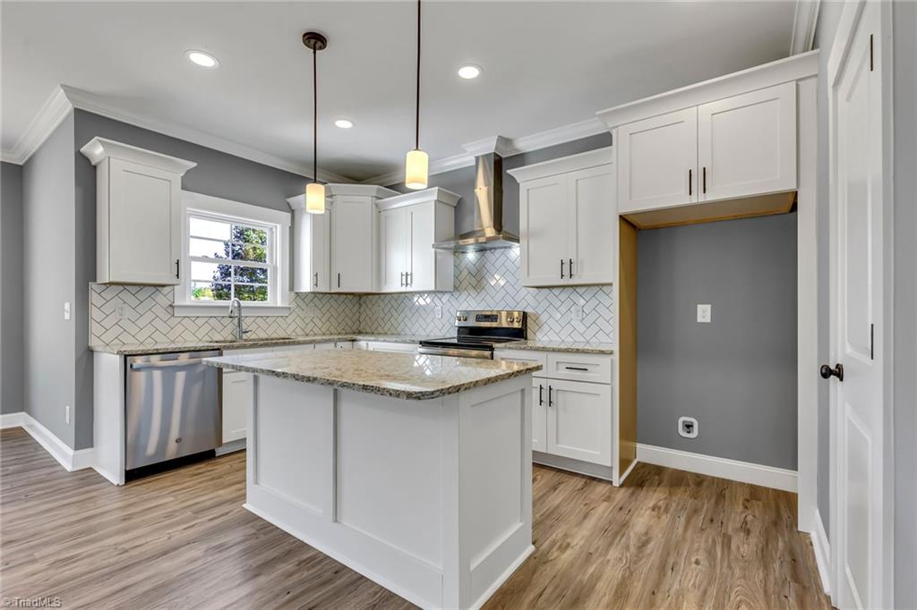 124 Mountain Ridge Court King, NC 27021 - Photo 13 of 41 Gallery Image 13