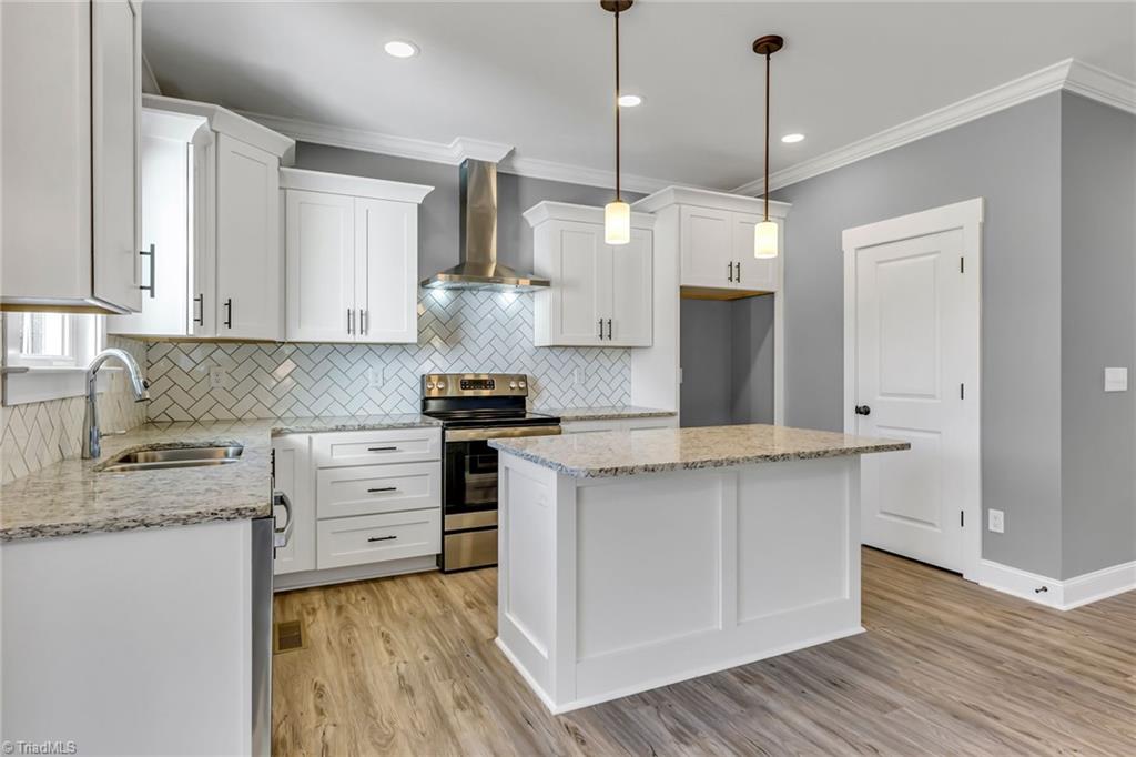 124 Mountain Ridge Court King, NC 27021 - Photo 14 of 41 Gallery Image 14
