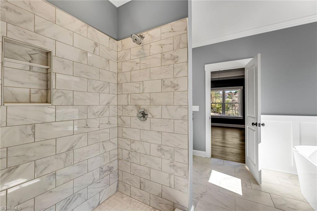 124 Mountain Ridge Court King, NC 27021 - Photo 21 of 41 Gallery Image 21