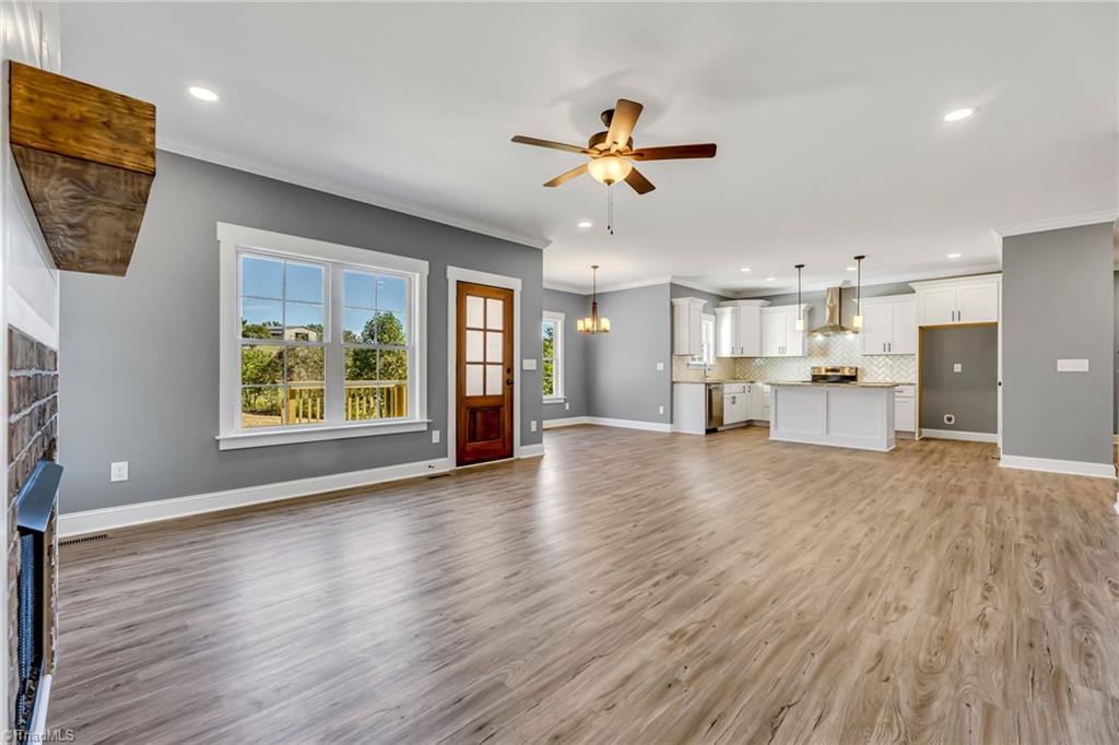124 Mountain Ridge Court King, NC 27021 - Photo 8 of 41 Gallery Image 8