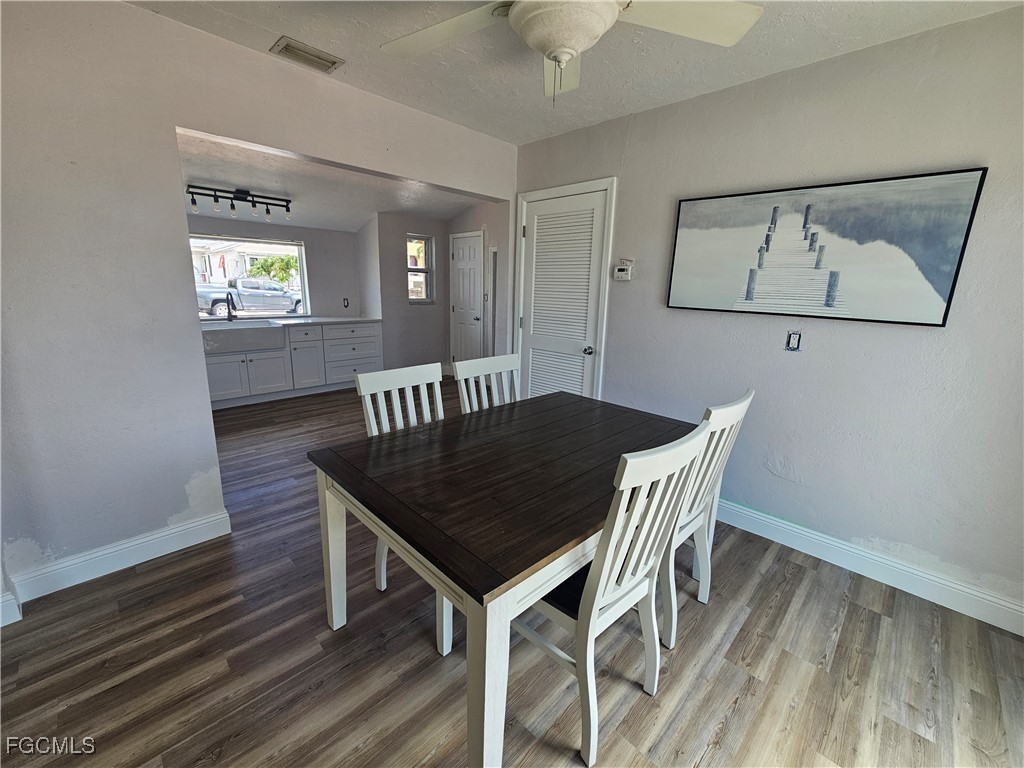 4673 Pine Island Road Matlacha, FL 33993 - Photo 8 of 29 a view of a livingroom with furniture