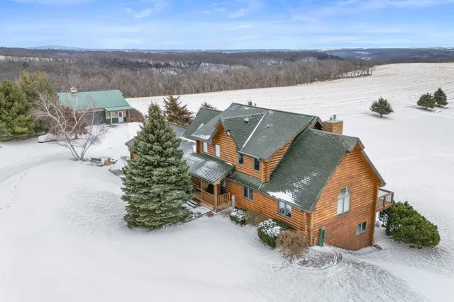 $1,890,000 | 4721 County Road ZZ, Dodgeville, WI 53533