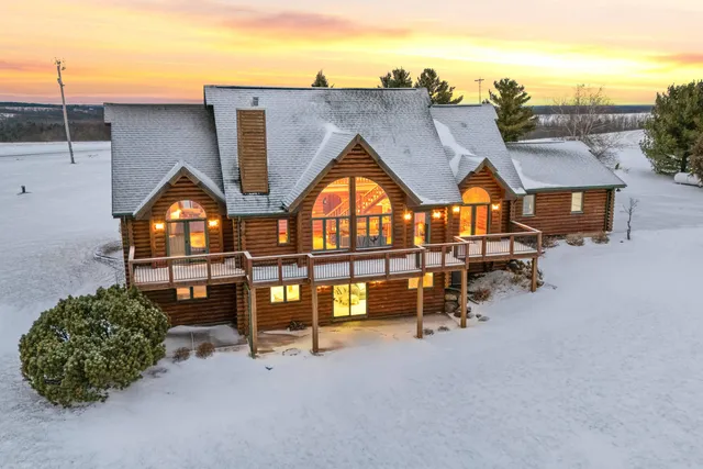 $1,890,000 | 4721 County Road ZZ, Dodgeville, WI 53533
