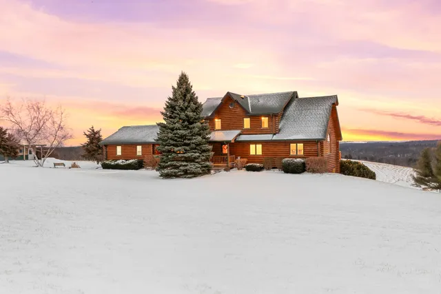 $1,890,000 | 4721 County Road ZZ, Dodgeville, WI 53533