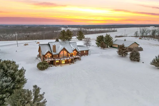 $1,890,000 | 4721 County Road ZZ, Dodgeville, WI 53533