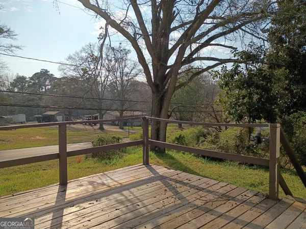 $1,200 | 211 Arnco 6th Street, Newnan, GA 30263