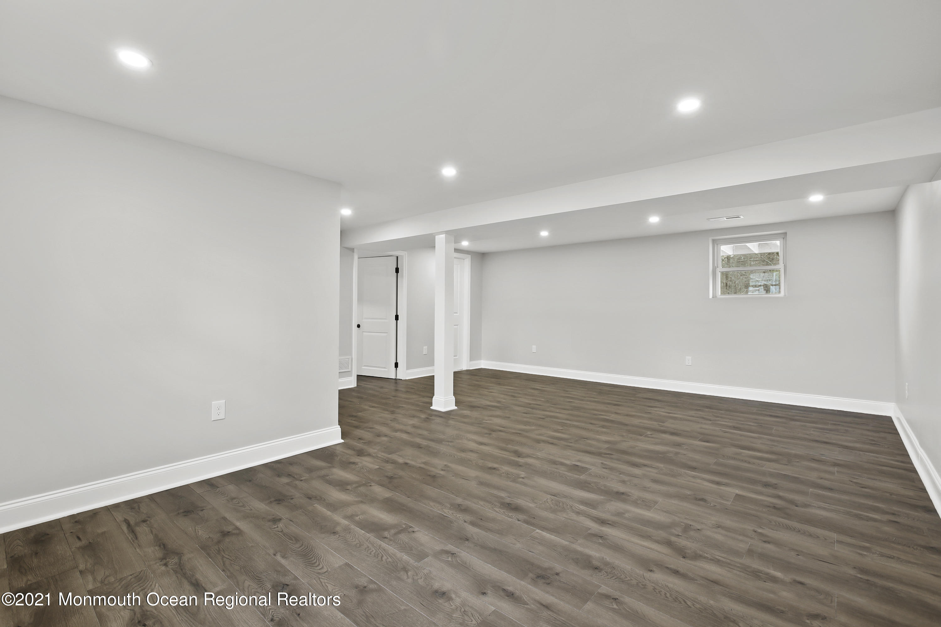 135 Darien Road Howell, NJ 07731 - Photo 21 of 29 5W5A9934