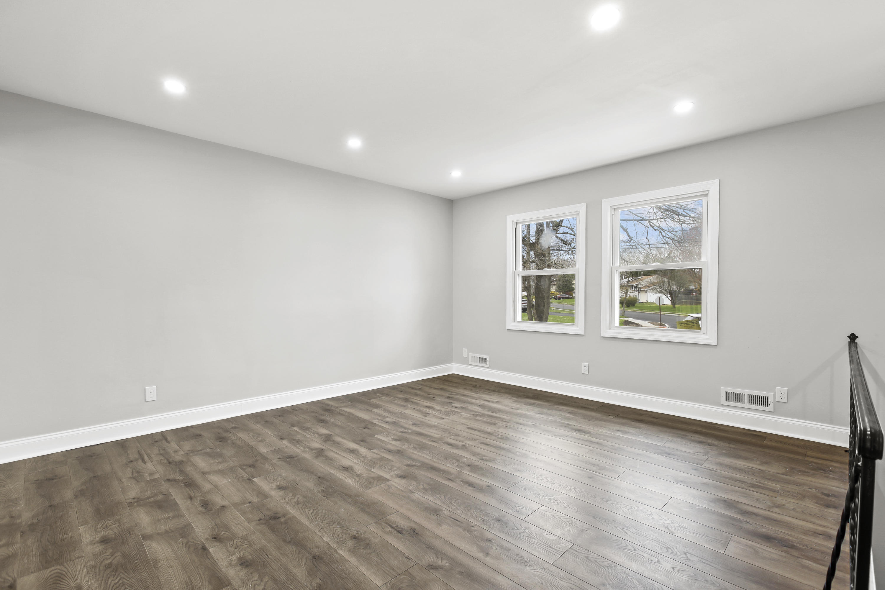 135 Darien Road Howell, NJ 07731 - Photo 8 of 29 5W5A9864