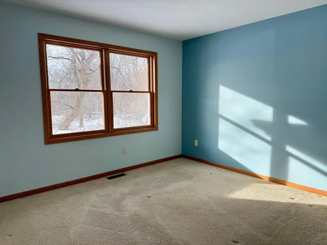 $400,000 | 14490 Highway 12, Kerkhoven, MN 56252