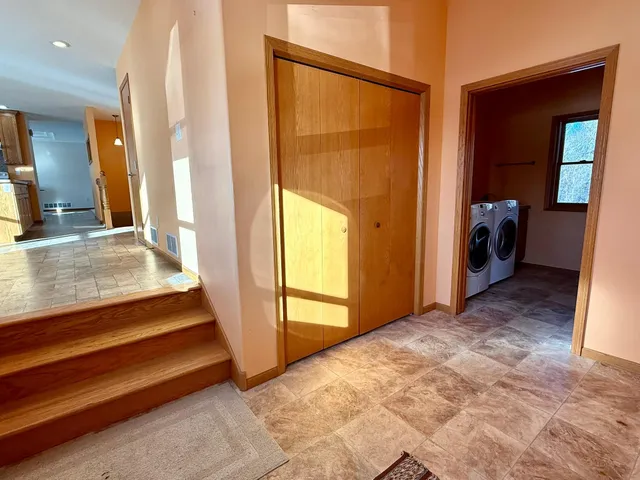 $400,000 | 14490 Highway 12, Kerkhoven, MN 56252