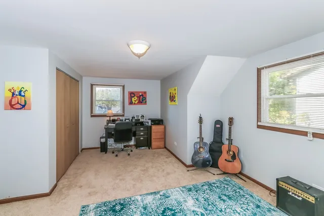 $364,900 | 520 North Lyle Avenue, Elgin, IL 60123