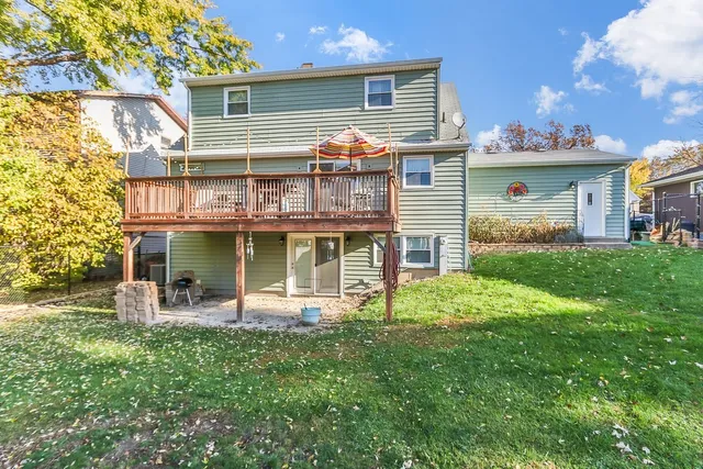 $364,900 | 520 North Lyle Avenue, Elgin, IL 60123