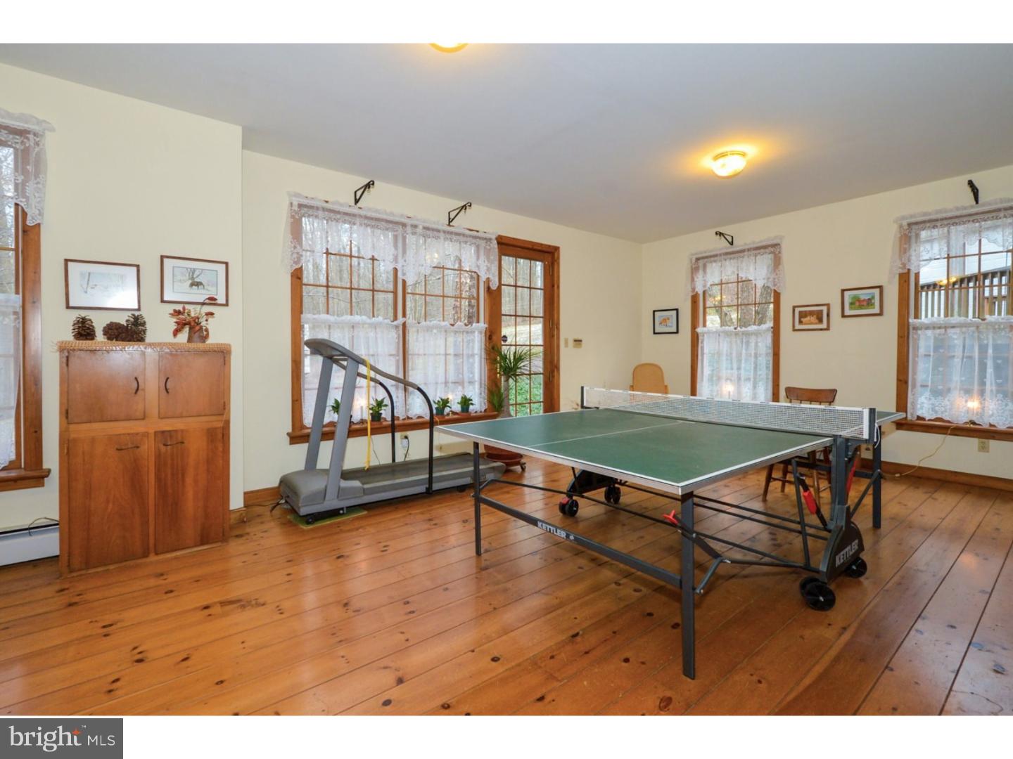 124 King Road Green Lane, PA 18054 - Photo 14 of 25 Gallery Image 14