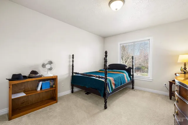 $699,900 | 1326 North Mansfield Place, Eagle, ID 83616