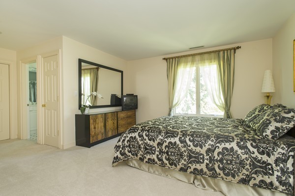 88 Huntington Road Newton, MA 02458 - Photo 17 of 22 Gallery Image 17