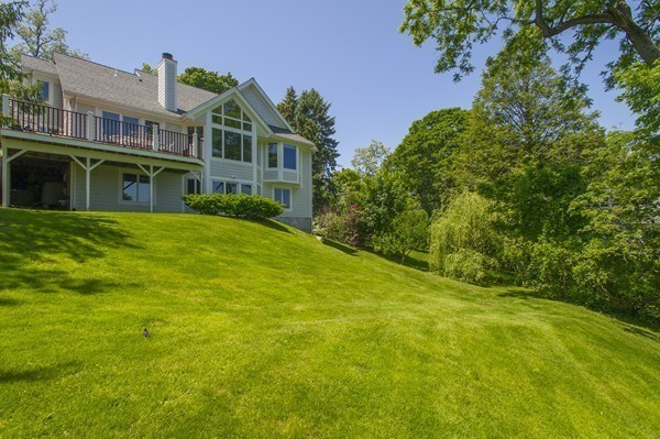 88 Huntington Road Newton, MA 02458 - Photo 18 of 22 Gallery Image 18