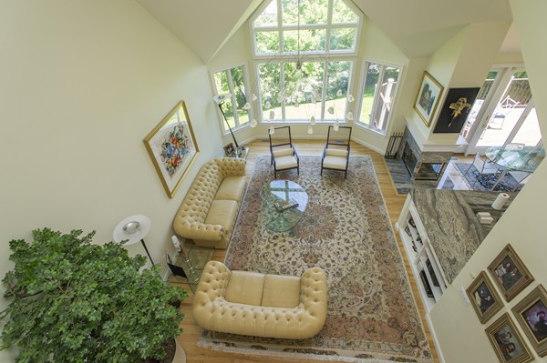 88 Huntington Road Newton, MA 02458 - Photo 4 of 22 Gallery Image 4