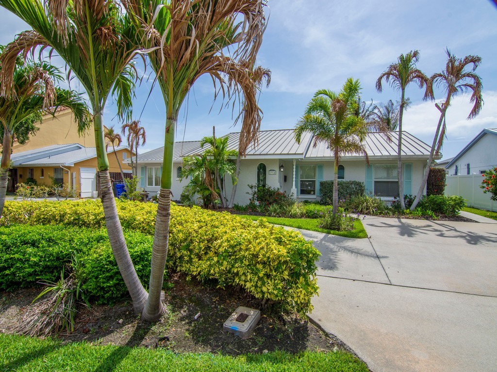 1914 Robalo Drive Vero Beach, FL 32960 - Photo 33 of 36