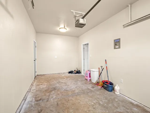 $510,000 | 257 South Lead Avenue, Fresno, CA 93706