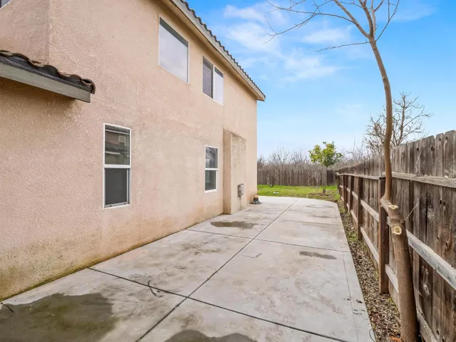 $510,000 | 257 South Lead Avenue, Fresno, CA 93706