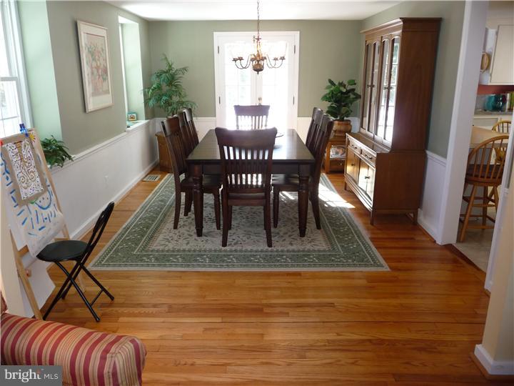 1103 Evergreen Road Yardley, PA 19067 - Photo 7 of 25 Gallery Image 7