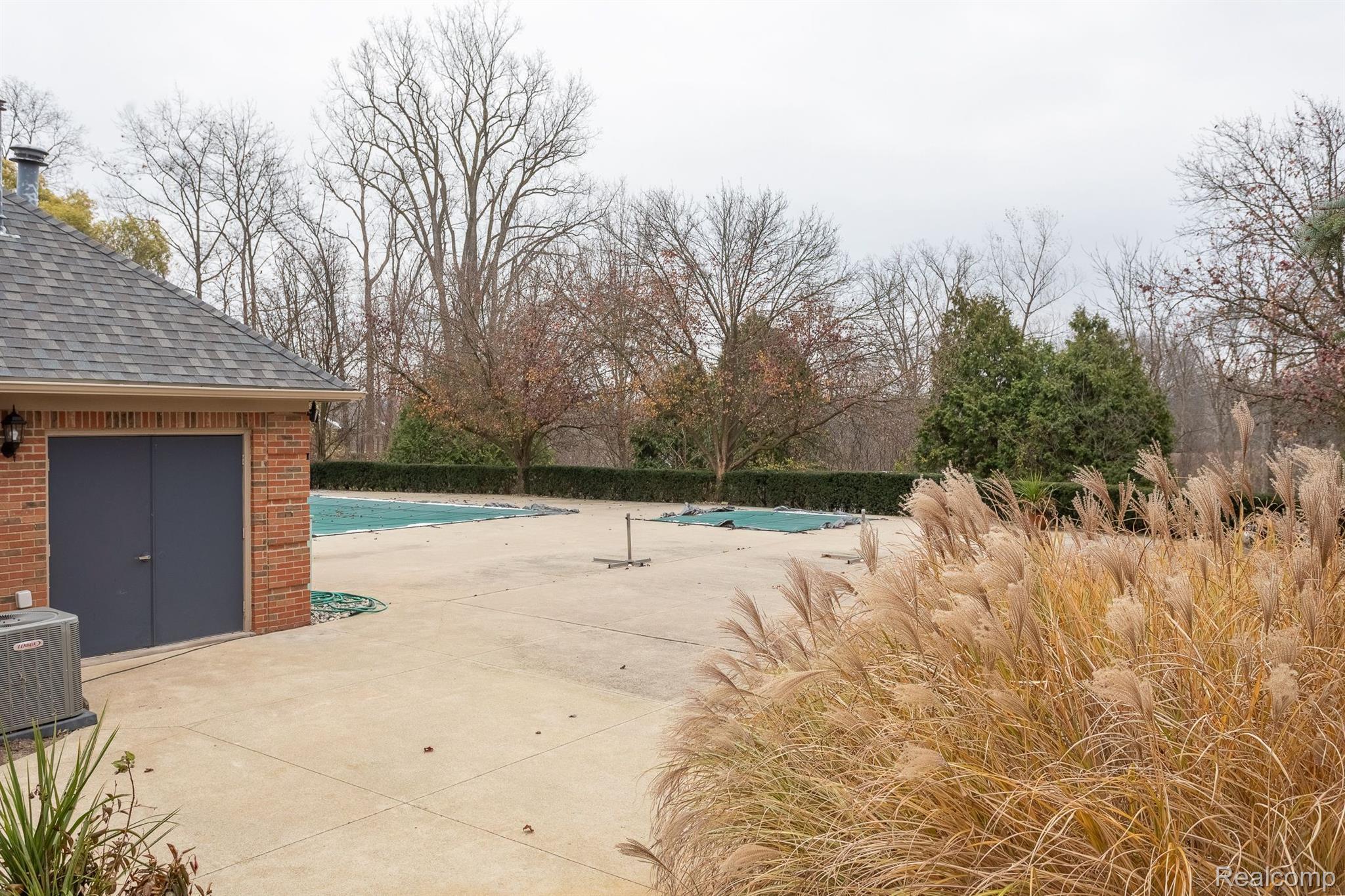 3563 Oakmonte Boulevard Rochester, MI 48306 - Photo 38 of 41 Gallery Image 38