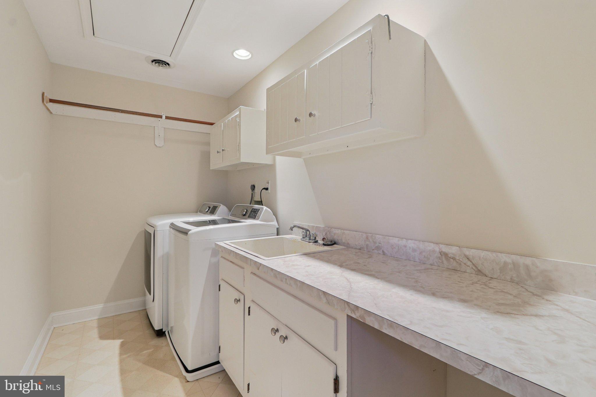 5602 Ogden Road Bethesda, MD 20816 - Photo 41 of 77 2nd floor laundry room.