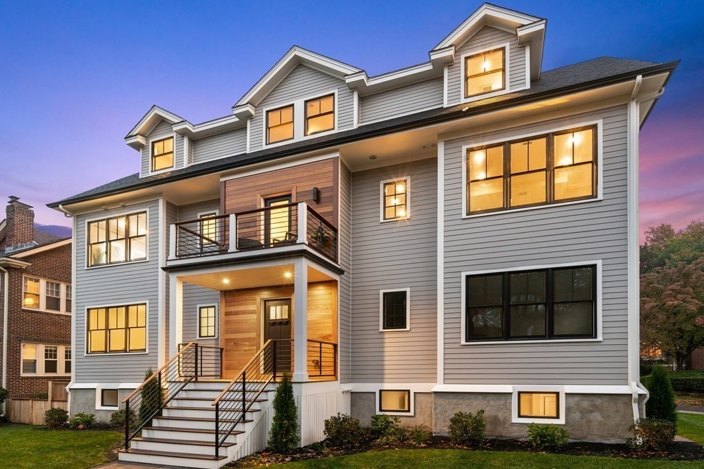 96 Verndale Street, Unit 2 Brookline, MA 02446 - Photo 3 of 31 a front view of a house