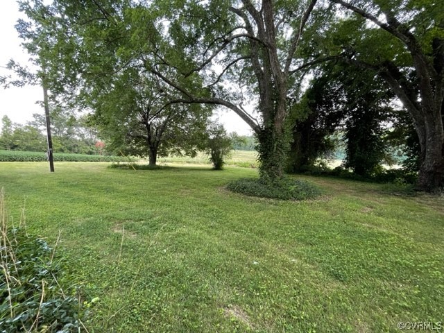 4063 Cosby Road Powhatan, VA 23139 - Photo 16 of 23 Gallery Image 16