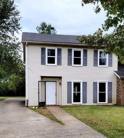 $1,800 | 1833 Lexington Trace, Murfreesboro, TN 37130