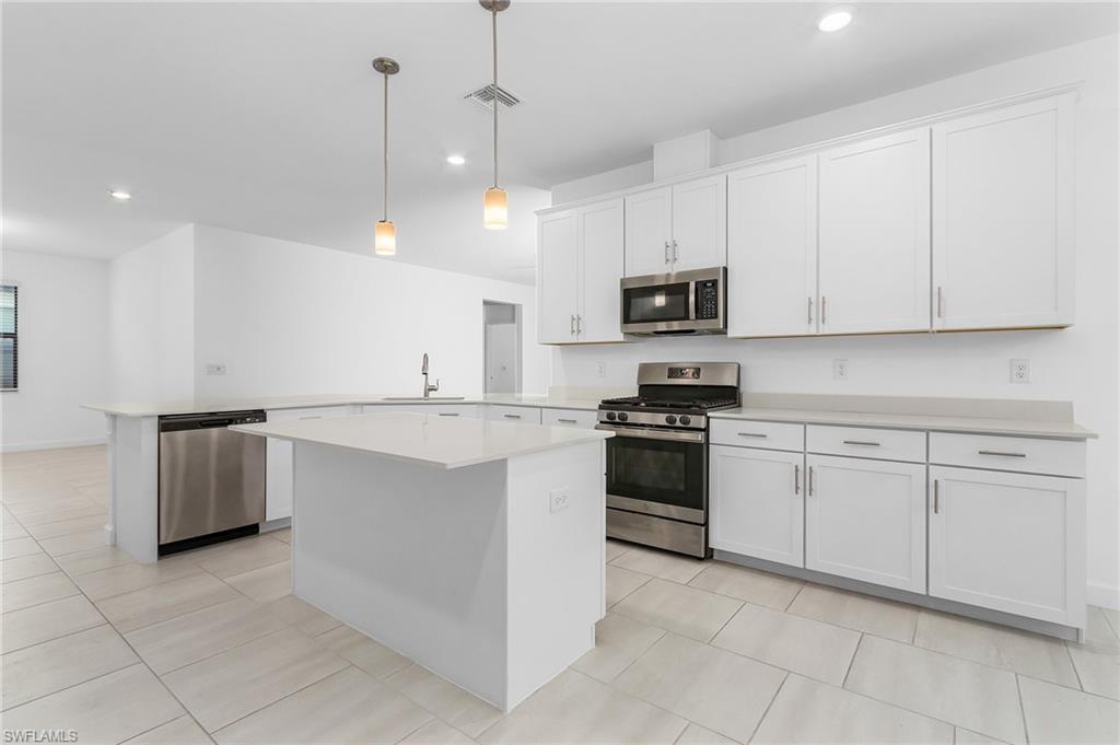 18324 Ridgeline Drive Estero, FL 33928 - Photo 10 of 50