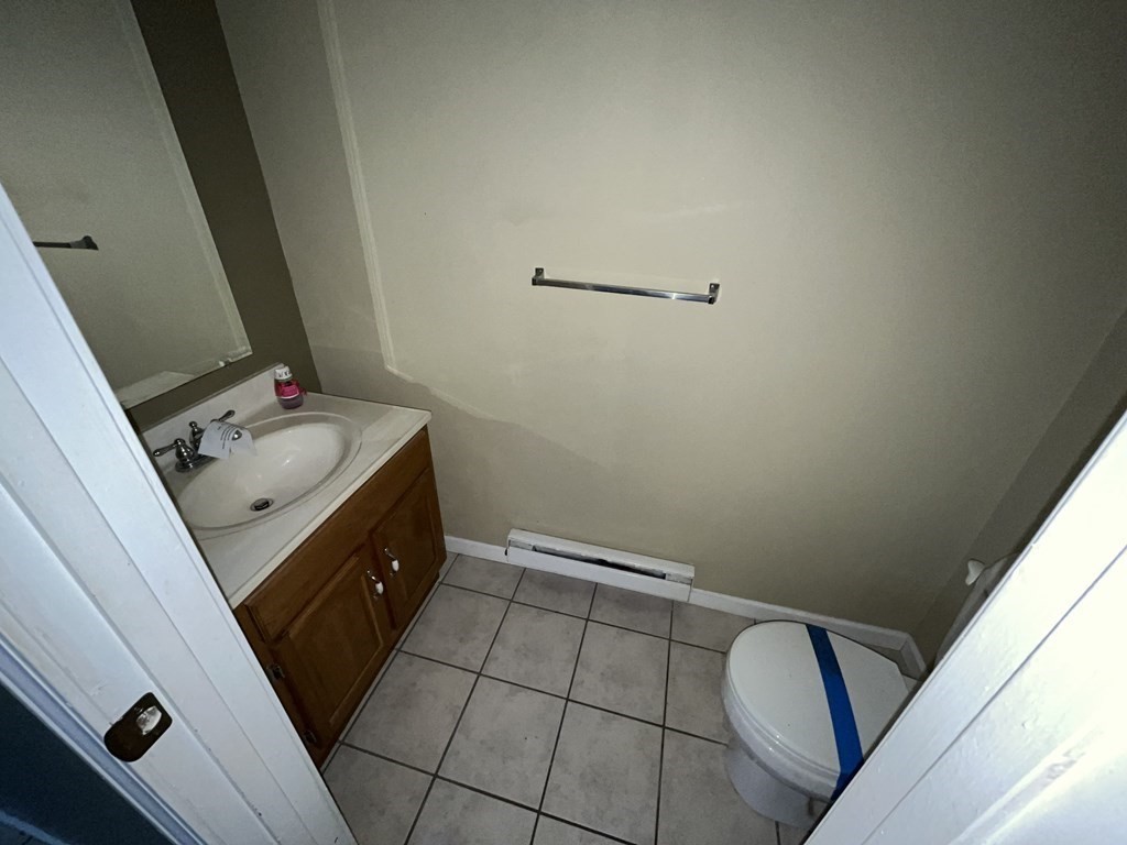 340 Dale Street, Unit F Chicopee, MA 01013 - Photo 14 of 17