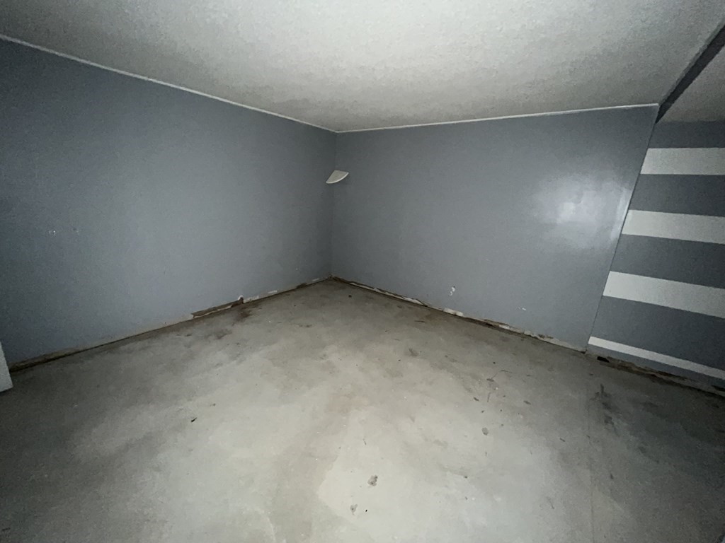 340 Dale Street, Unit F Chicopee, MA 01013 - Photo 16 of 17