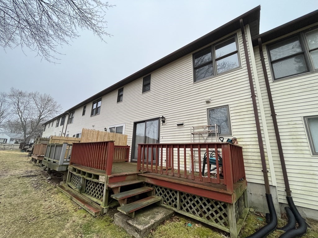 340 Dale Street, Unit F Chicopee, MA 01013 - Photo 3 of 17