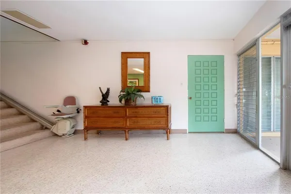 $1,450 | 2155 Wood Street, Unit A6, Sarasota, FL 34237