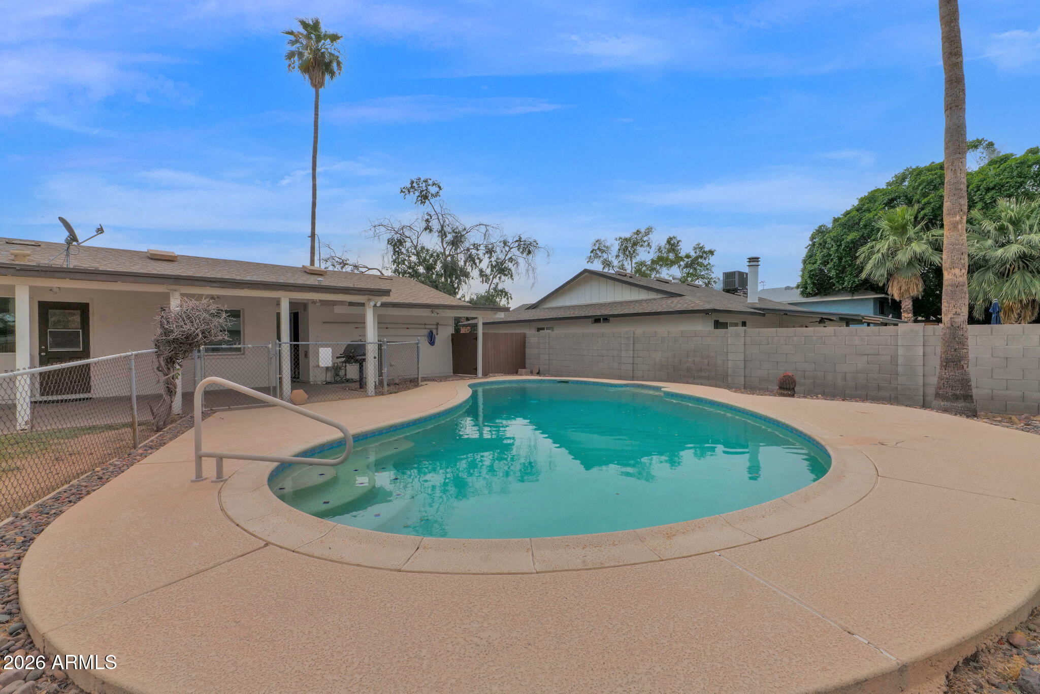 4810 South Elm Street Tempe, AZ 85282 - Photo 11 of 13 POOL