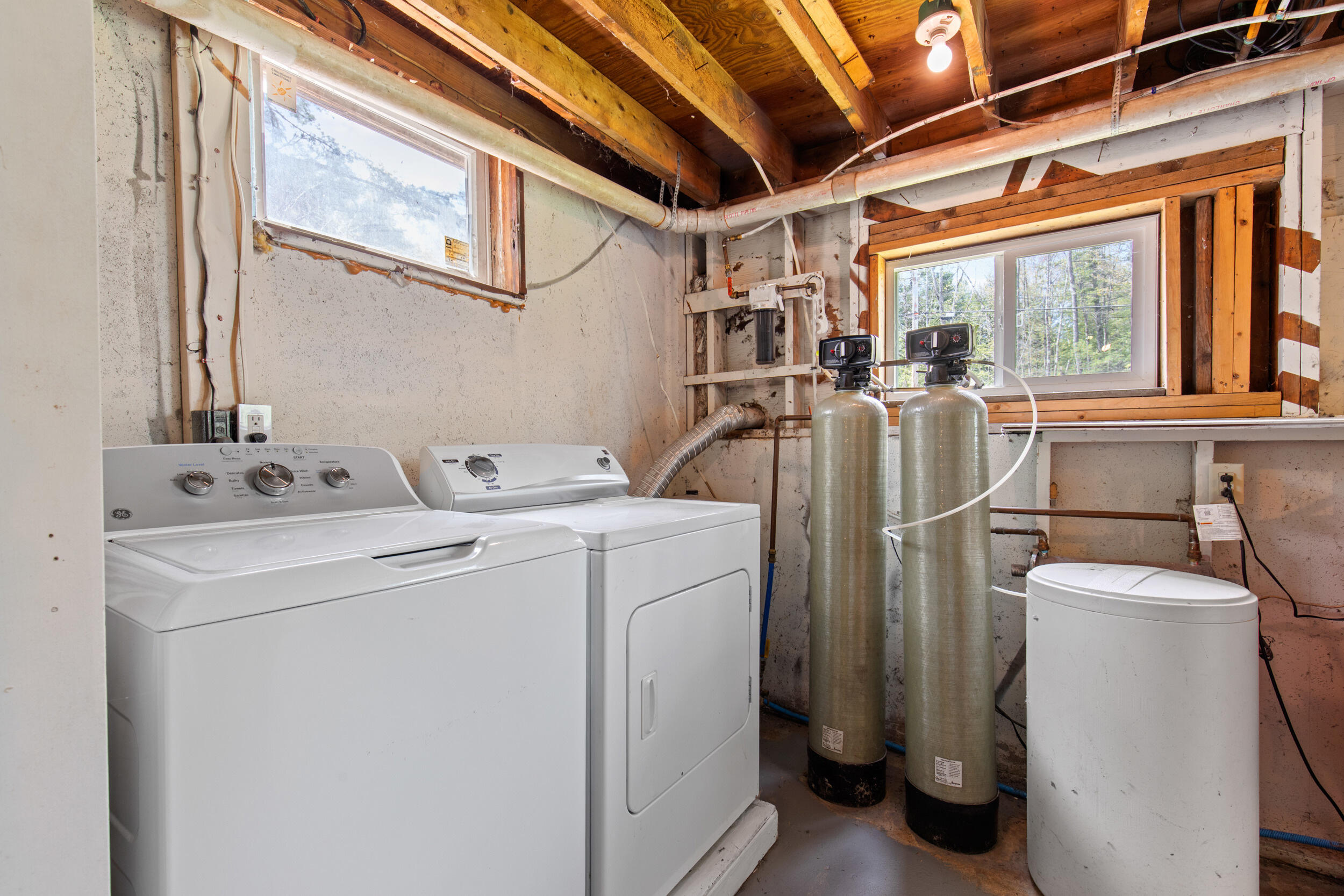 450 Richville Road Standish, ME 04084 - Photo 38 of 38 washer/dryer area