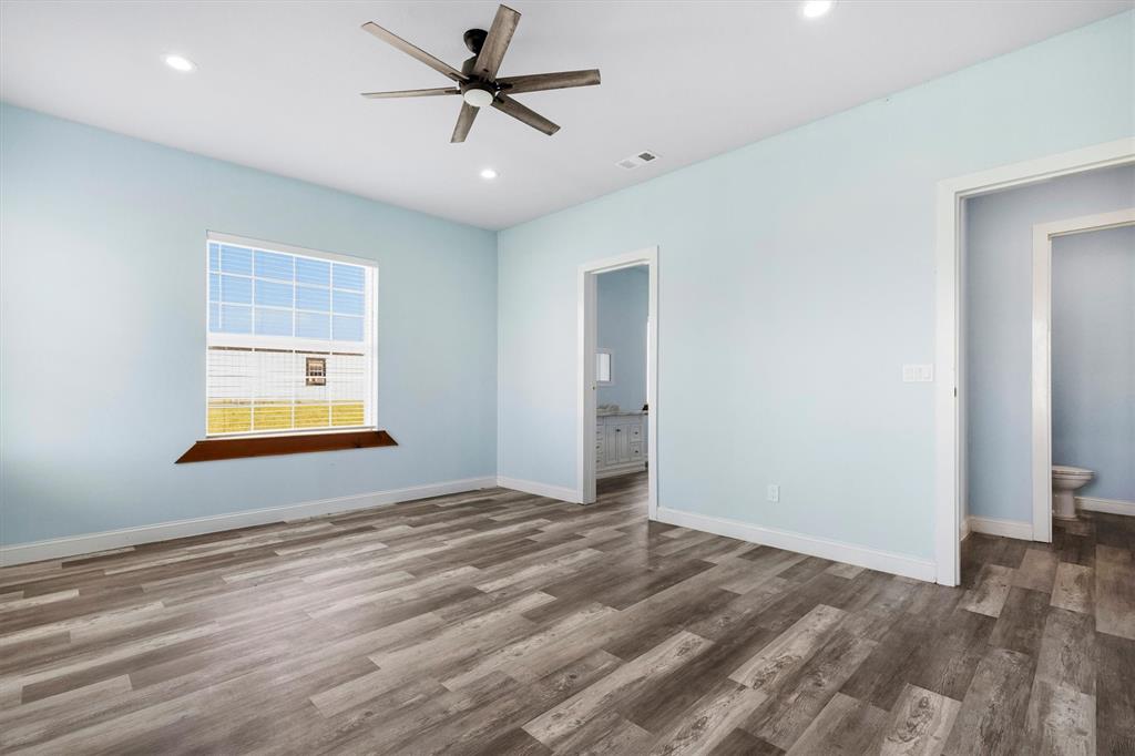 241 Gentry Road Ennis, TX 75119 - Photo 15 of 38