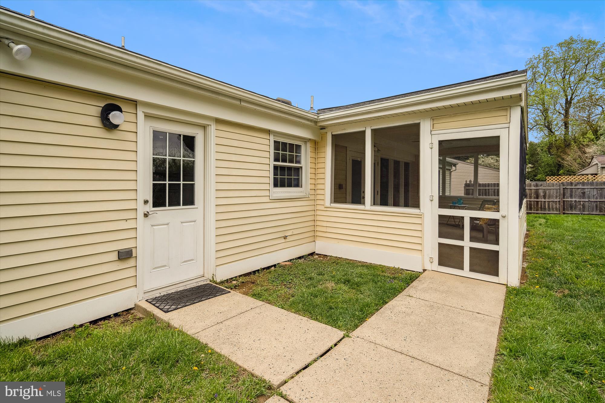 15705 Bond Mill Road Laurel, MD 20707 - Photo 59 of 77 DOORS TO LAUNDRY ROOM & SCREENED-IN PORCH