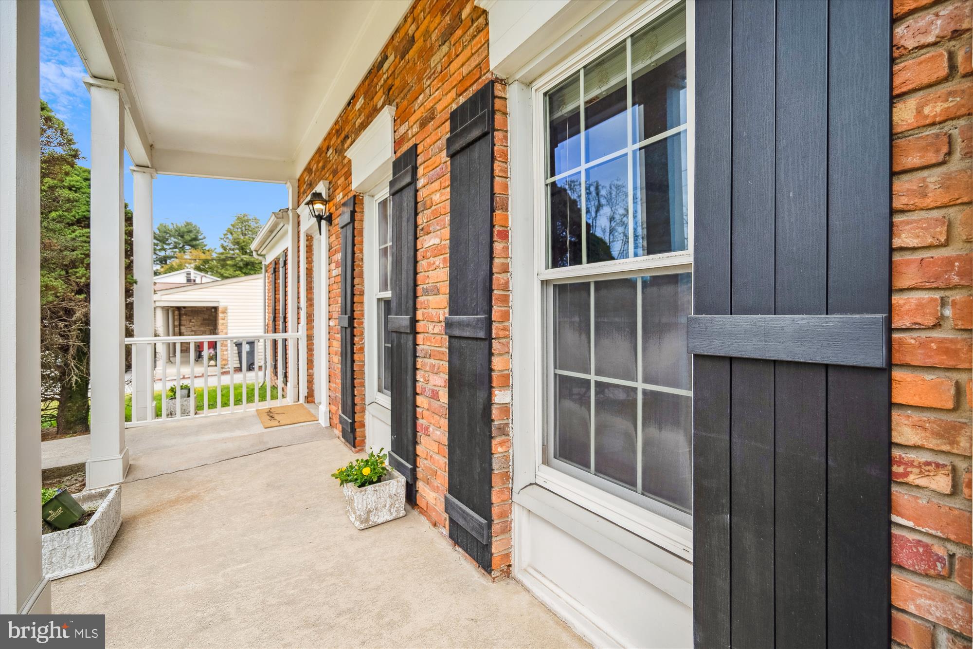 15705 Bond Mill Road Laurel, MD 20707 - Photo 70 of 77 COVERED FRONT PORCH W/LIGHTS