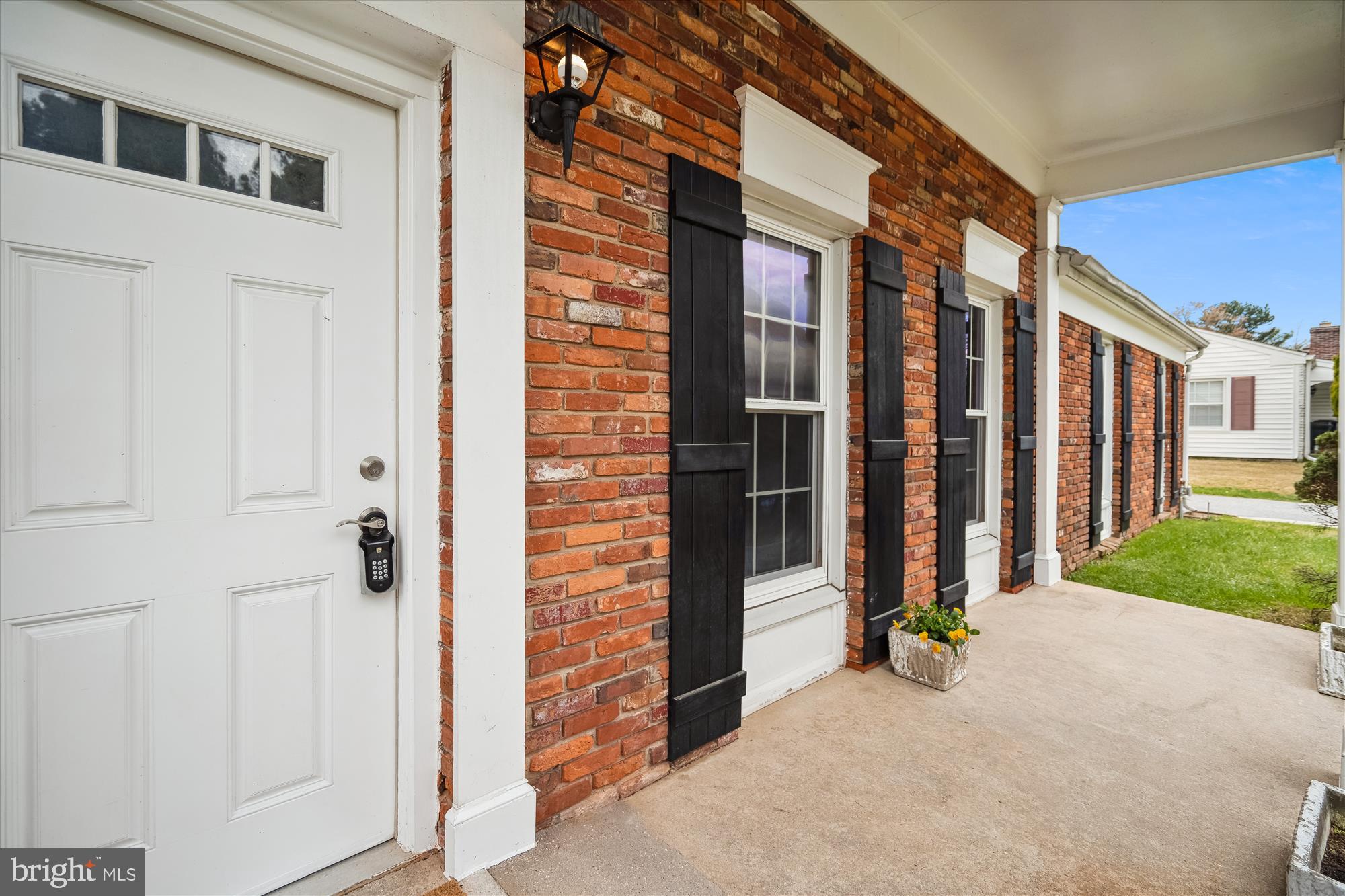 15705 Bond Mill Road Laurel, MD 20707 - Photo 71 of 77 EXTERIOR LIGHTING